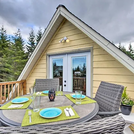 Charming Port Angeles Studio With Deck And Views! Appartement